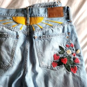 Madewell Perfect Summer Jean, Strawberry Embroidered Edition, petite size 28